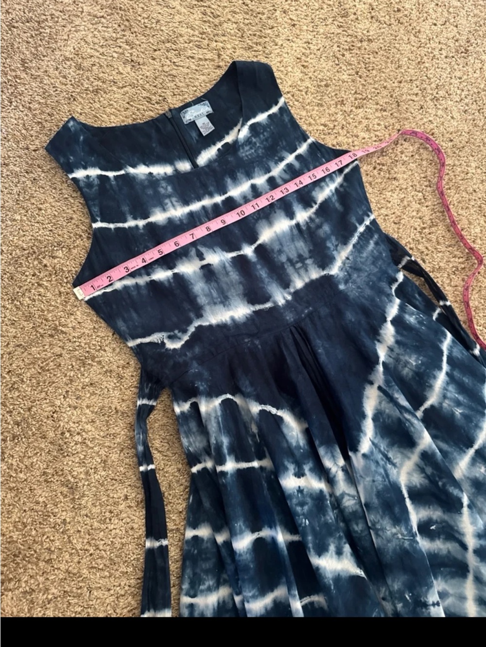 Vintage Studio West 100% Cotton Blue/White Tie-Dye Handkerchief Midi Dress
Med - Picture 9 of 12